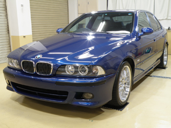 BMW E39 525