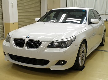 BMW 525i  