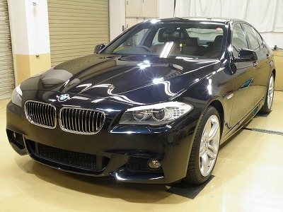 BMW 528i