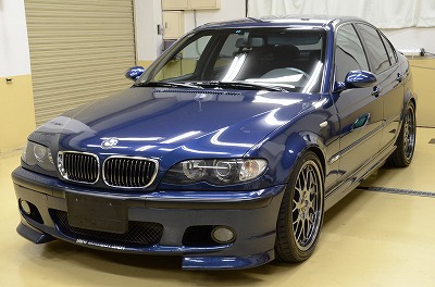 BMW 330i 