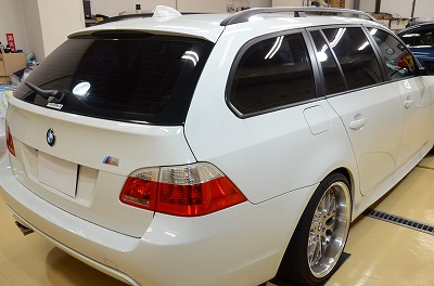 ＢＭＷ Ｅ６１ /ガラスコーティング