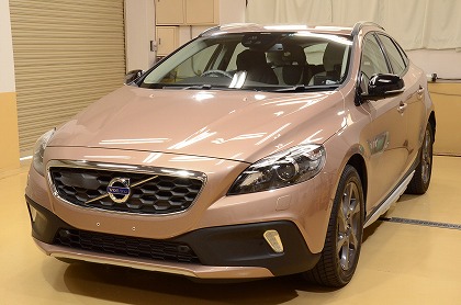 ボルボ Ｖ４０ クロスカントリー Ｔ５ ＡＷＤ