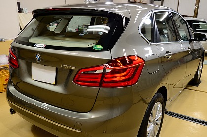 BMW 218dアクティブツアラー/ガラスコーティング