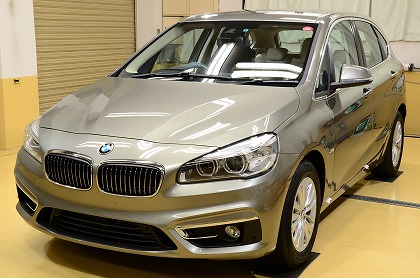 ＢＭＷ ２１８ｄアクティブツアラー