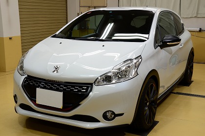 プジョー 208 GTi 30thアニバーサリー